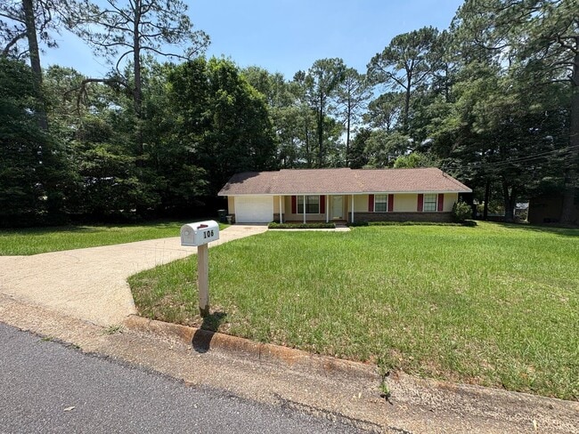 property at 106 Pinecrest Loop