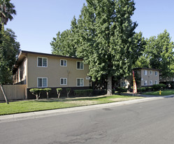 Moraine Garden Apartments 3