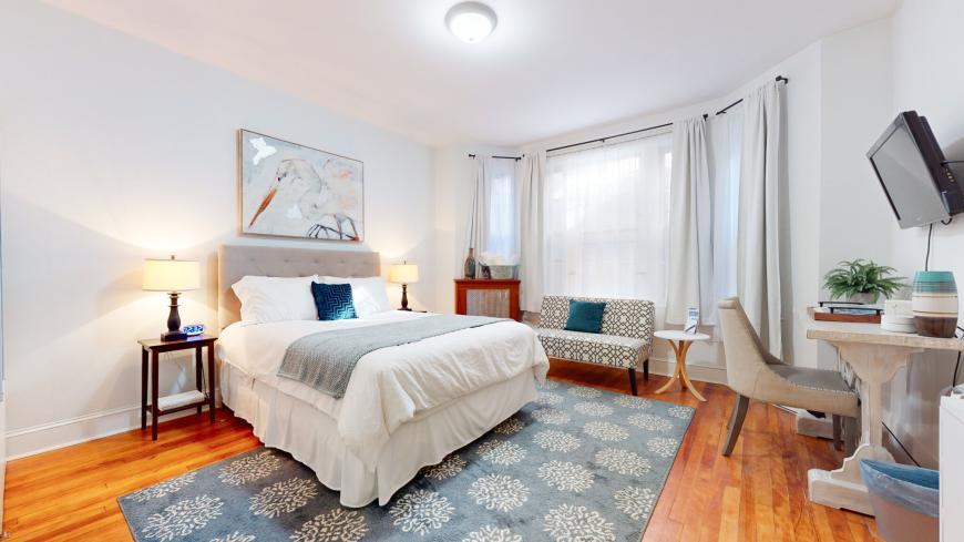 1253 Beacon St in Brookline, MA - Foto de edificio