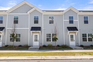 117 Dogwood Vlg Trl in Mooresville, NC - Building Photo