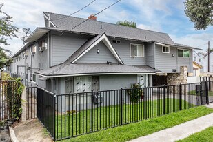 Richfield Apartments in Paramount, CA - Building Photo