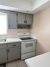 2926 Ashley Dr E, Unit 2926 Ashley Dr E Apt D in West Palm Beach, FL - Building Photo - Building Photo