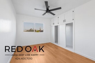 6303 Cherry Ave in Long Beach, CA - Foto de edificio - Building Photo