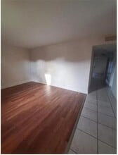 7201 Salem Dr in New Orleans, LA - Building Photo - Building Photo