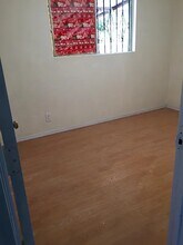 5121 Barstow St in San Diego, CA - Building Photo - Building Photo