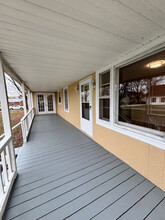 303 Willow St in Manchester, TN - Building Photo - Building Photo