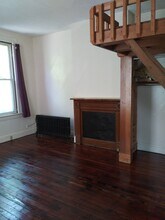 2232 Ravine St, Unit 1 in Cincinnati, OH - Building Photo - Building Photo