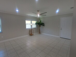 10036 63rd Ave N, Unit 22 in St. Petersburg, FL - Building Photo - Building Photo