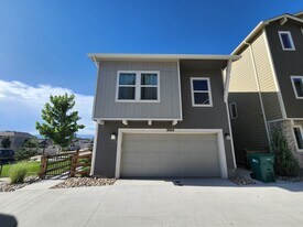 2002 Blinding Pt in Colorado Springs, CO - Building Photo