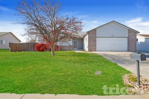 115 N 42nd Ave in Greeley, CO - Building Photo