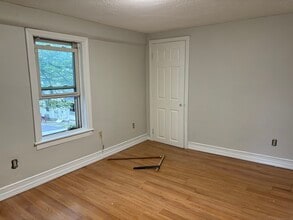 77 Wolcott St in Waterbury, CT - Building Photo - Building Photo