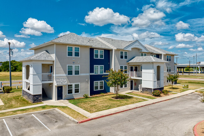 The Avenue at San Marcos Student Housing in San Marcos, TX - Building Photo - Primary Photo