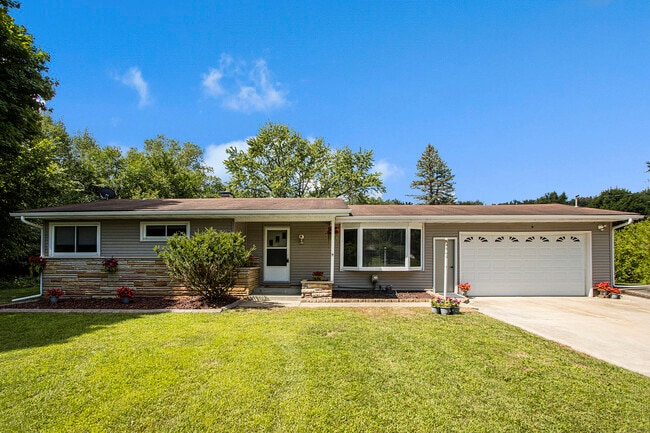 property at 5649 N Sprinkle Rd