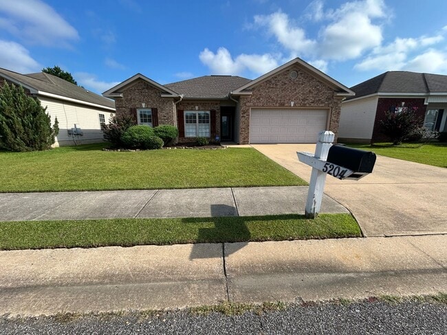 property at 5204 Easton Ln