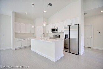 6909 Salem Ct in Sebring, FL - Building Photo - Building Photo