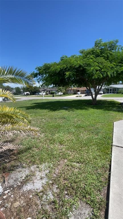 230 E Fray St in Englewood, FL - Building Photo - Building Photo