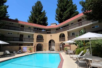 Northgate Apartments in Fremont, CA - Building Photo - Building Photo