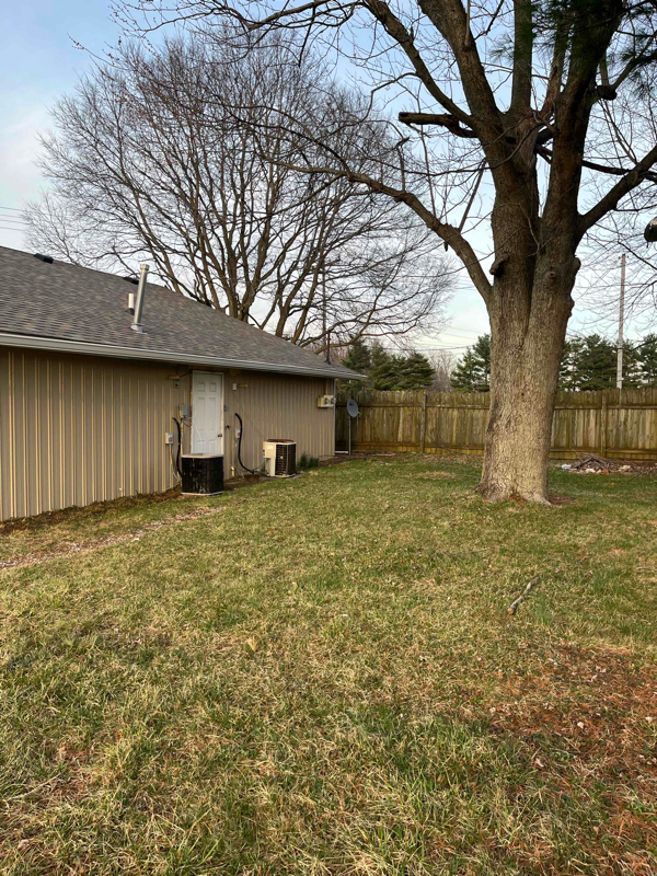 1663 W State Rd 38 in Sheridan, IN - Building Photo - Building Photo