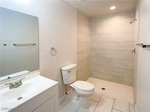 3613 SW 8th Pl in Cape Coral, FL - Building Photo - Building Photo