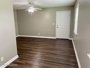 3710 Noblitt Dr in Louisville, KY - Building Photo - Building Photo