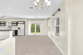 2620 NE 214th St in Miami, FL - Building Photo - Building Photo