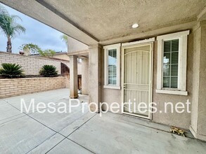 17404 Kentucky Derby Dr in Moreno Valley, CA - Building Photo - Building Photo