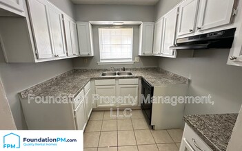 2100 Vollintine Ave in Memphis, TN - Building Photo - Building Photo