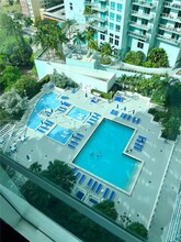 1800 N Bayshore Dr, Unit 2409 in Miami, FL - Foto de edificio - Building Photo