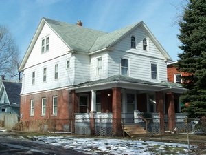 1007 Dewey Ave in Rochester, NY - Foto de edificio - Building Photo