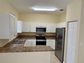 13224 SW 128th Path in Miami, FL - Building Photo - Building Photo