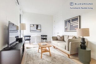 218 Front St in Brooklyn, NY - Building Photo