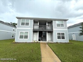 6468 Sweetbay Ln in Jacksonville, FL - Building Photo
