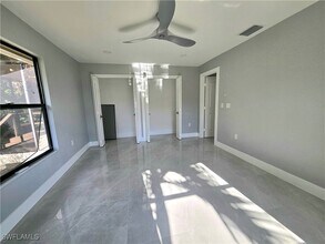17758 Park Village Blvd in Ft. Myers, FL - Building Photo - Building Photo