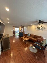 8542 E Roanoke Ave in Scottsdale, AZ - Building Photo - Building Photo