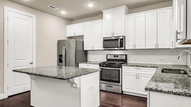 4588 Titus Cir in Plano, TX - Building Photo - Building Photo