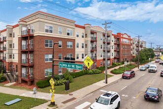 Bottineau Commons in Minneapolis, MN - Building Photo - Building Photo