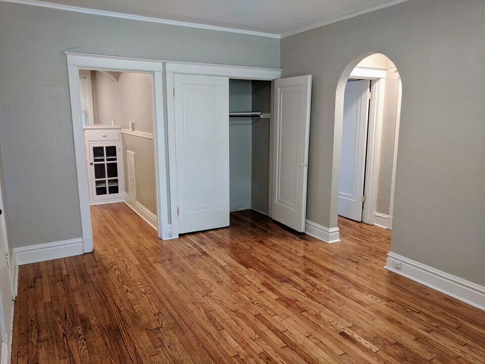 3852 Bamberger Ave in St. Louis, MO - Foto de edificio