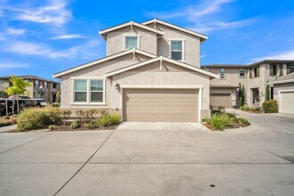 2333 Aerostar Way in Sacramento, CA - Building Photo - Building Photo