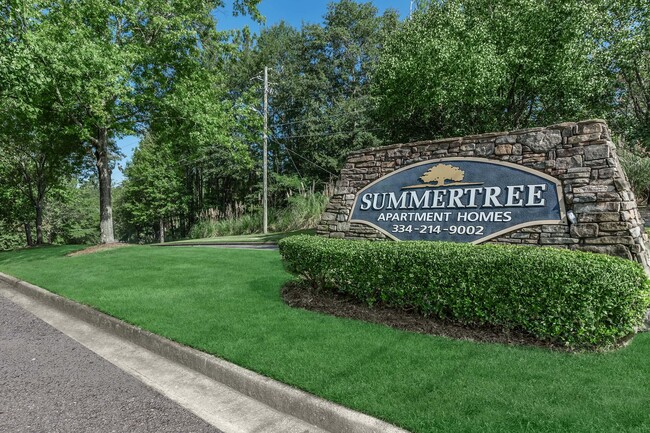 Summertree Apartment Homes