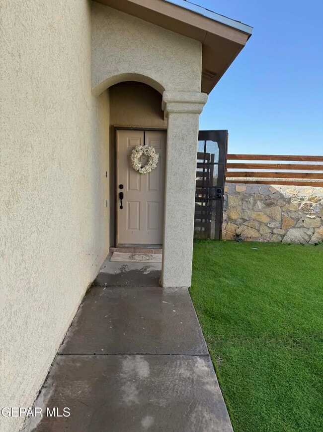 10405 Canyon Sage Dr in El Paso, TX - Building Photo - Building Photo