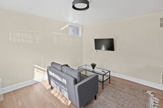 1380 Bryant St NE in Washington, DC - Building Photo - Building Photo
