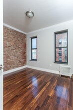 1590 Lexington Ave, Unit 11 in New York, NY - Building Photo - Building Photo