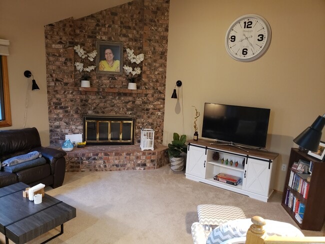 23031 NE 13th St in Sammamish, WA - Building Photo - Building Photo