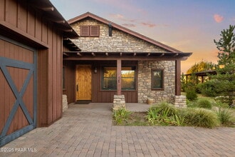 5780 W Johnny Mullins Dr in Prescott, AZ - Building Photo - Building Photo