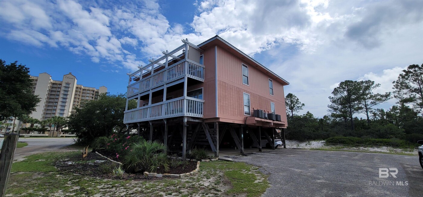 24825 Perdido Beach Blvd in Orange Beach, AL - Building Photo