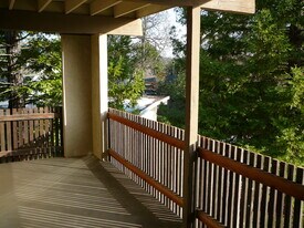 6043 Leafwood Dr in Carmichael, CA - Building Photo