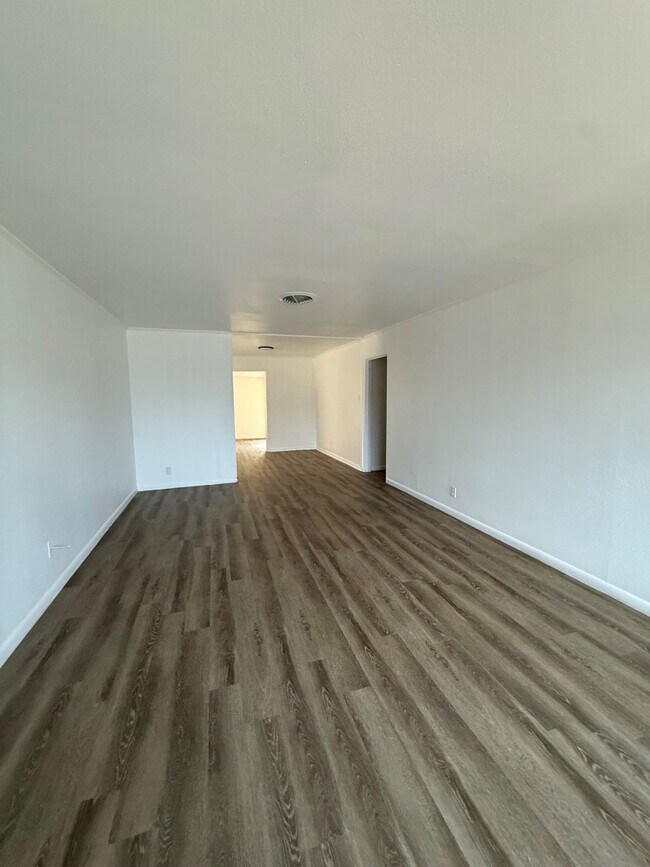 1126 Stratton Dr in Corpus Christi, TX - Building Photo - Building Photo