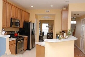 4535 Spring Moss Cir in Glen Allen, VA - Building Photo - Building Photo