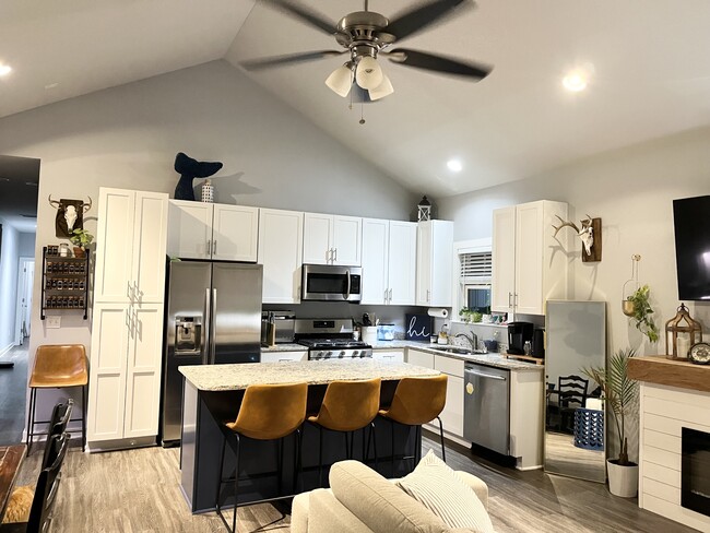 1108 W Government St in Pensacola, FL - Building Photo - Building Photo