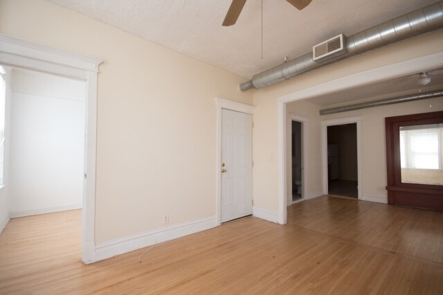 3730 W Dickens Ave in Chicago, IL - Building Photo - Building Photo